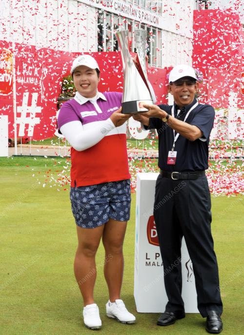 KL19_30102016_GOLF_LPGA
