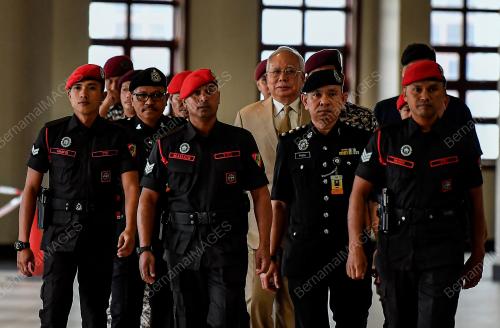 DATUK SERI NAJIB TUN RAZAK