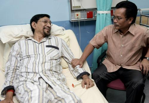 MOHD SHAFIE APDAL
