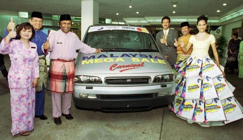 KL20-20_07_2001_KARNIVAL_28012016