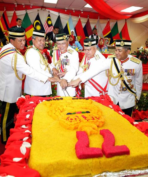 MUHAMMAD ISMAIL JAMALUDDIN