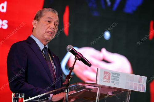 DATUK SERI FADILLAH YUSOF