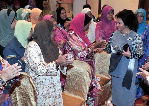 DATIN SERI ROSMAH MANSOR