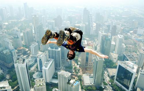 BASE JUMP