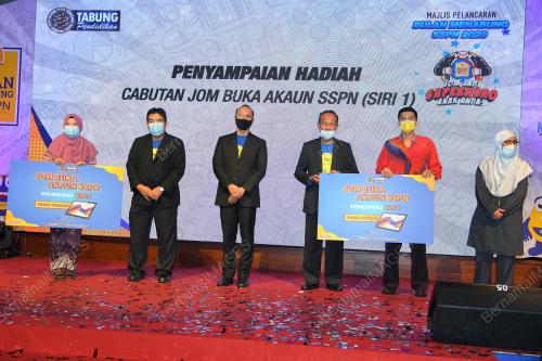 TAN SRI DR SULAIMAN MAHBOB