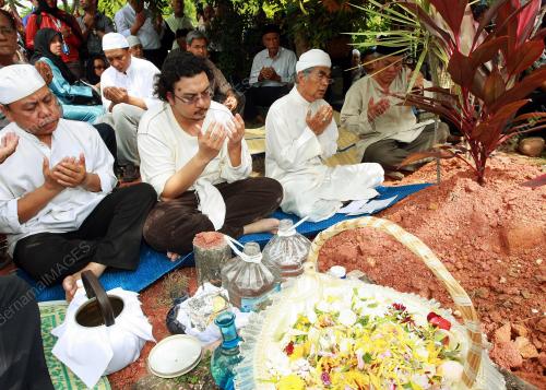 SYED ALWI SYED HASSAN