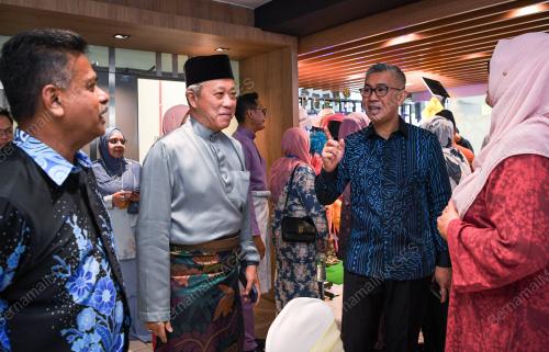 TENGKU DATUK SERI ZAFRUL ABDUL AZIZ