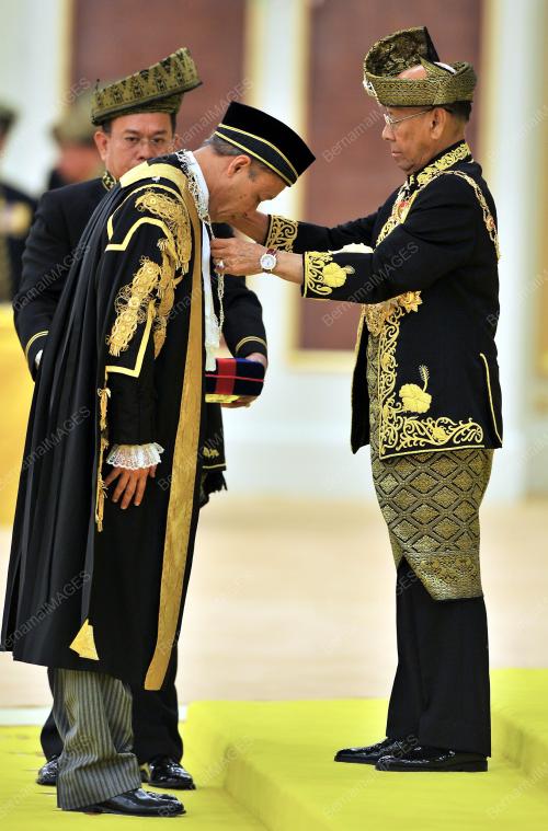 KL20_02062012_AGONG