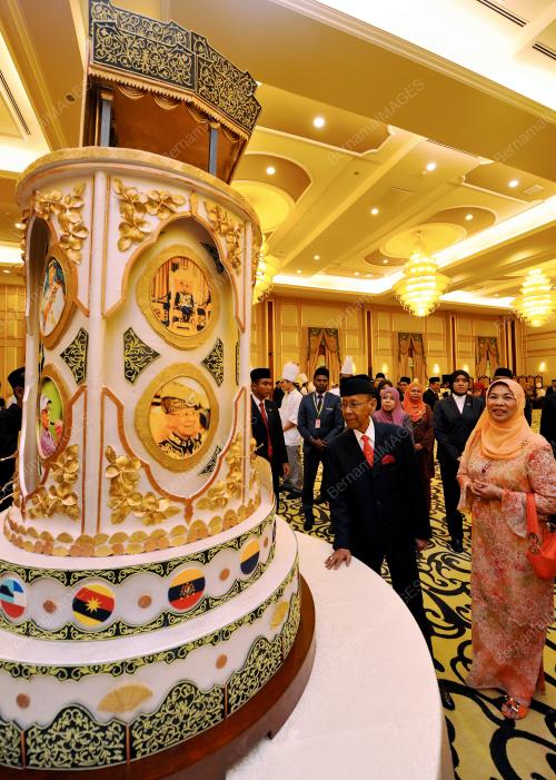 KL20_02062016_AGONG