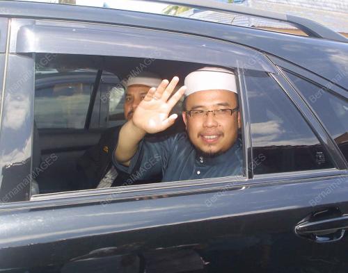 DR MOHD ASRI ZAINUL ABIDIN