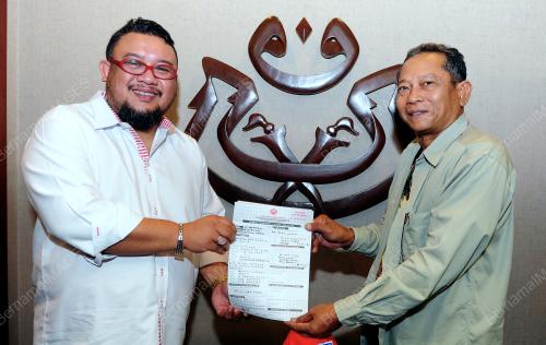 KL20_03012012_BOBOI