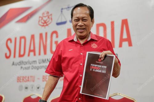 DATUK SERI AHMAD MASLAN