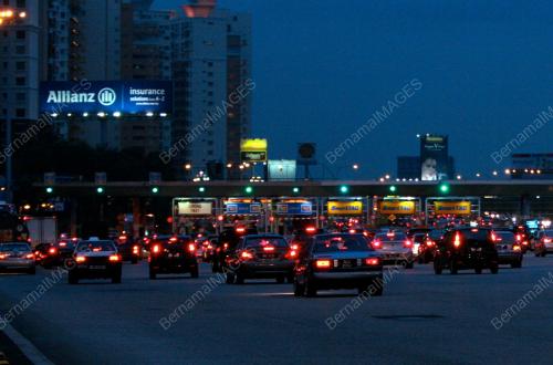 KL20_03022012_TOL_SUNGAI_BESI