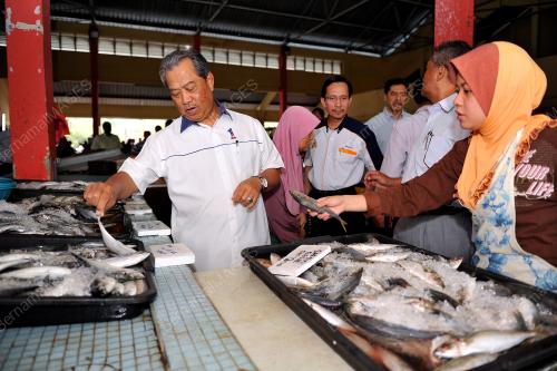 KL20_03022014_PASAR