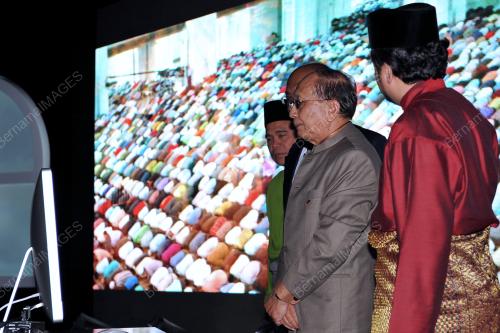 KL20_03092012_RAIS2