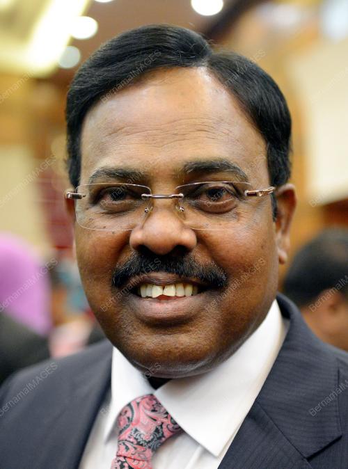 KL20_03112014_ANGKAT_SUMPAH