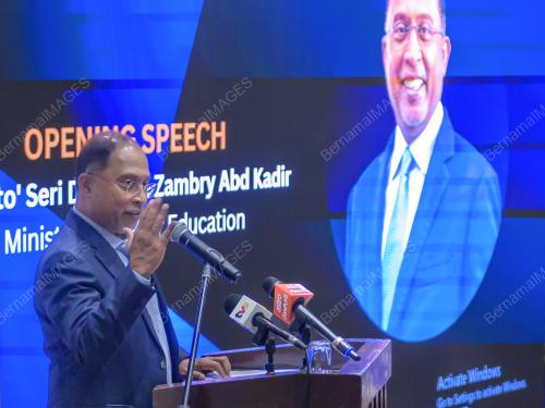 DATUK SERI ZAMBRY ABD KADIR