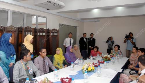 ROSMAH MANSOR
