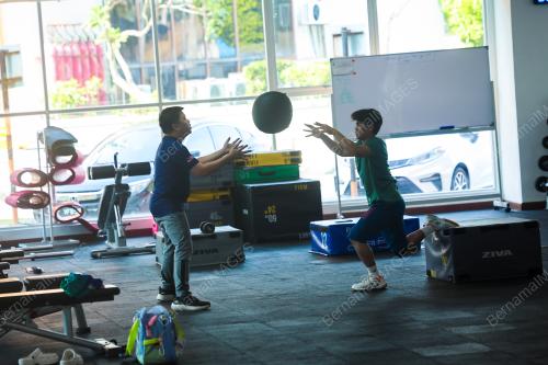 SESI LATIHAN PASUKAN BADMINTON KEBANGSAAN