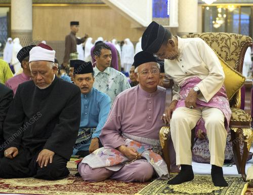 KL20_04062015_AGONG