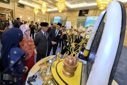 KL20_04092019_AGONG_BN201909039979