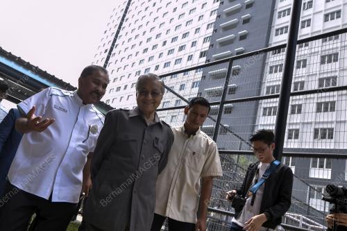 KL20_04112018_PM_VISIT_BN201811022603