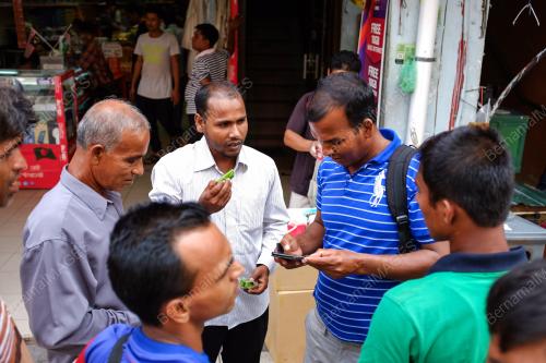 KL20_07012017_WARGA_ASING