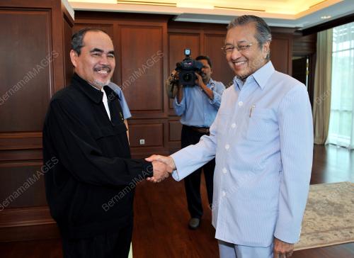 KL20_05042013_MAHATHIR_SALAM