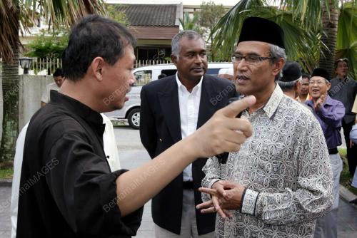 ABDUL SAMAD ISMAIL
