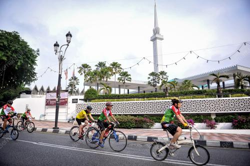 KL20_05112017_OCBC_BN201711030301