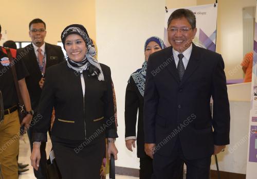 KL20_05122015_HARI_PENERANGAN