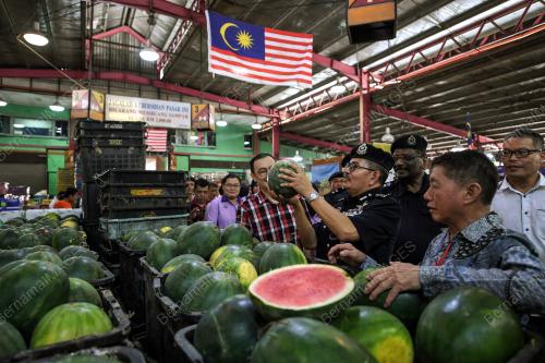 KL20_05122017_PASAR_BORONG_BN201712043315