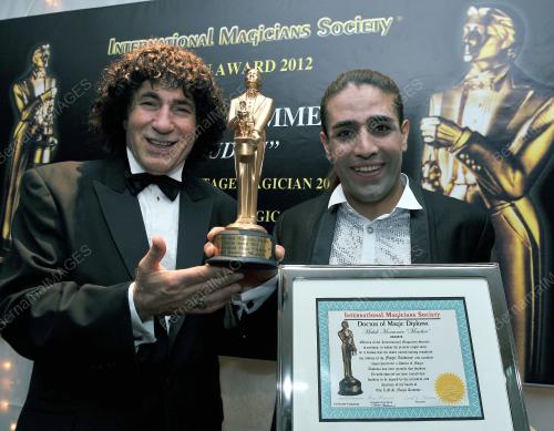 KL20_06042012_MERLIN_AWARD