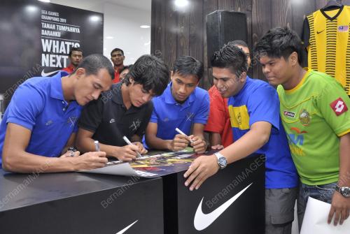 HARIMAU MUDA