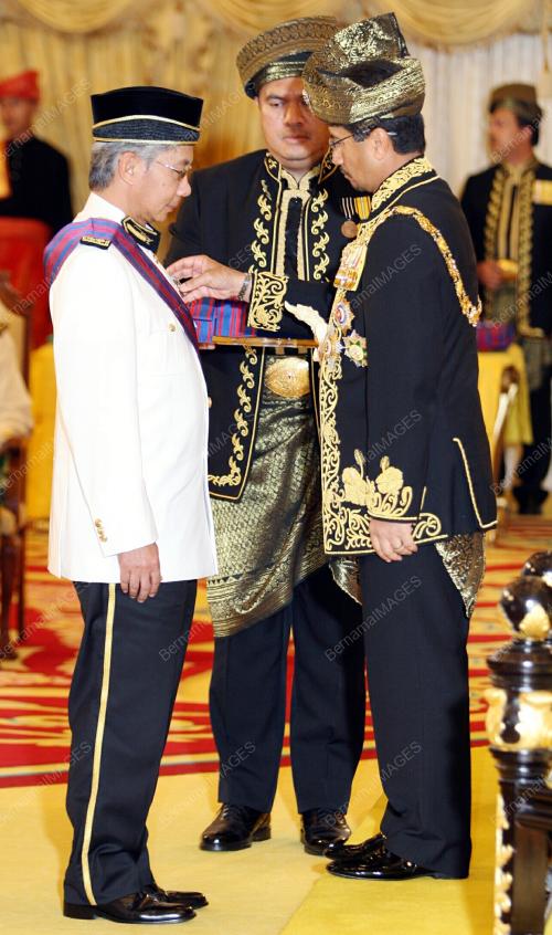 TUANKU MIZAN ZAINAL ABIDIN