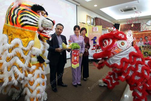 HENG SEAI KIE