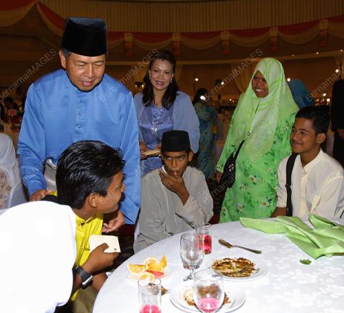MOHD ANWAR MOHD NOOR
