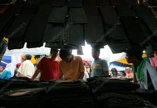 PERSIAPAN RAYA