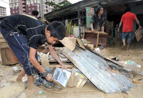 KL20_08032012_KESAN_BANJIR