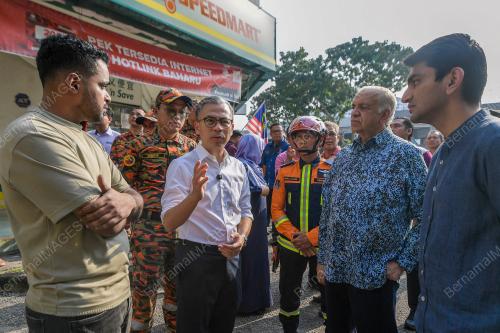 DATUK FAHMI FADZIL