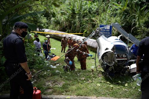 NAHAS HELIKOPTER TERHEMPAS