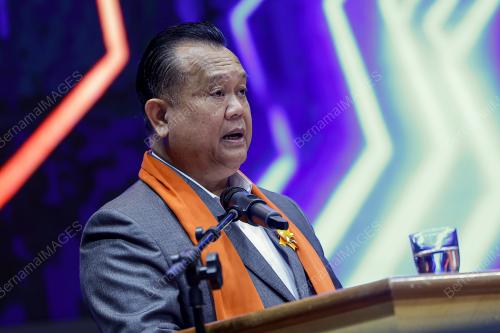 DATUK SERI ALEXANDER NANTA LINGGI