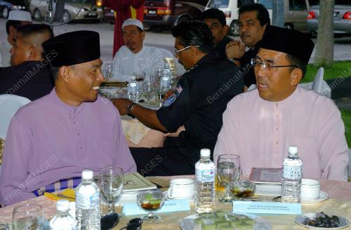 MOHD JOHARI BAHARUM