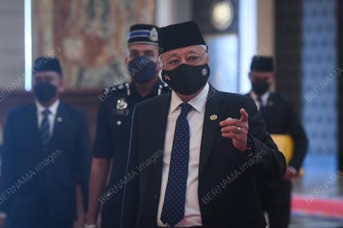 DATUK SERI ISMAIL SABRI YAAKOB