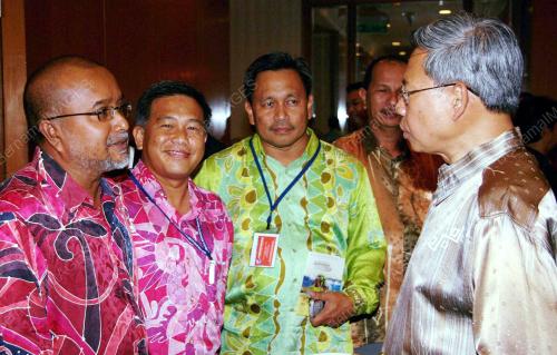 MUSTAPA MOHAMED