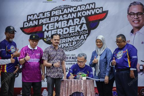 FAHMI FADZIL