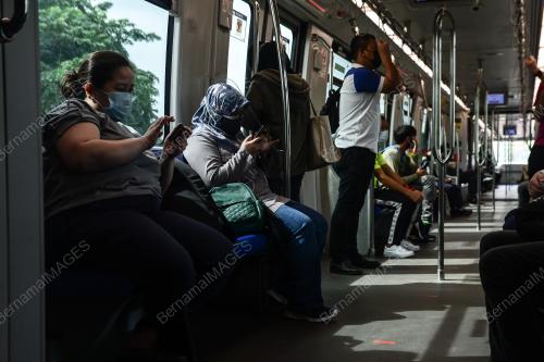 KEADAAN HARI PERTAMA PENGANGKUTAN AWAM PADA FASA DUA