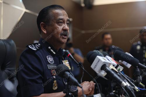 TAN SRI RAZARUDIN HUSAIN