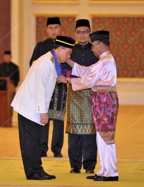 KL20_10112015_AGONG