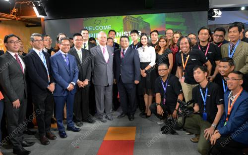 KL20_11042015_PM_BLOOMBERG_TV